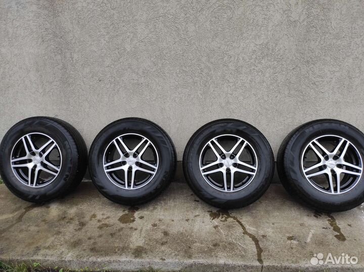 R16 Nexen N'Priz RH7 225/70, PCD 5x114.3 DIA 61.1