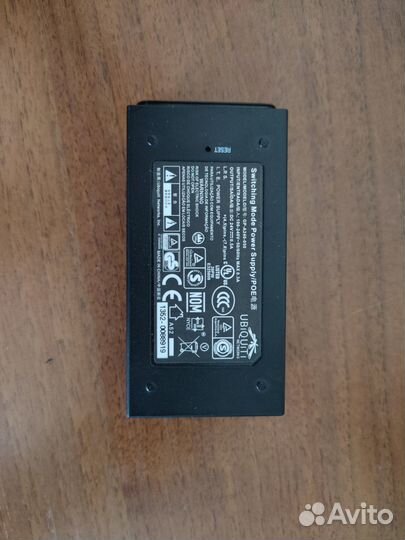 PoE Адаптер / Ubiquity GP-A240-050