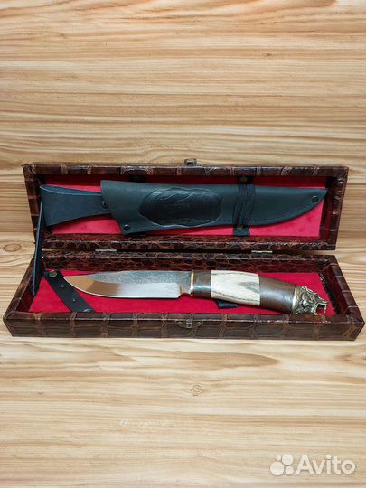 Нож охотничий кованный Х12мф в подарочном кейсе
