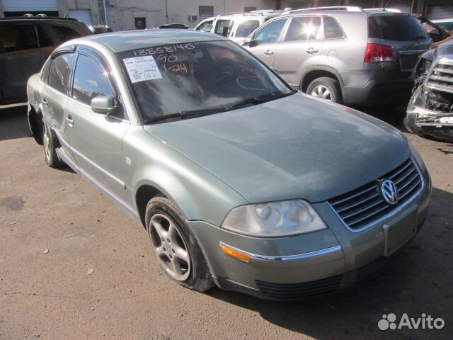 Разбор на запчасти Volkswagen Passat 5