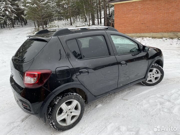 Renault Sandero Stepway 1.6 МТ, 2021, 36 000 км