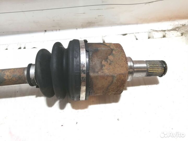 Привод передний правый Hyundai Sonata Ef