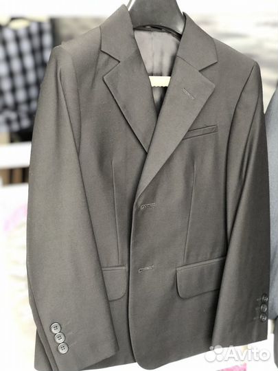 Новая школьная форма для мальчика