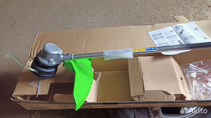 Триммер аккумуляторный Greenworks GD82LT 82v