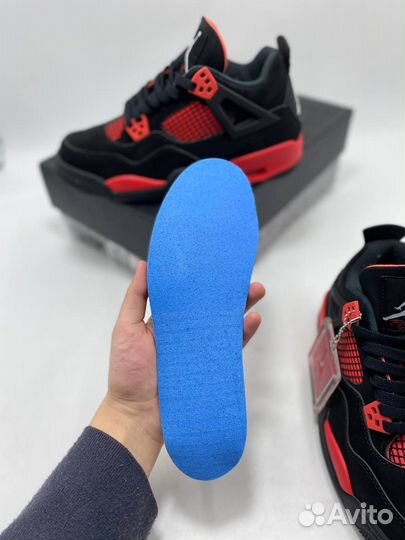 Nike Air Jordan 4 Retro “Red Thunder”