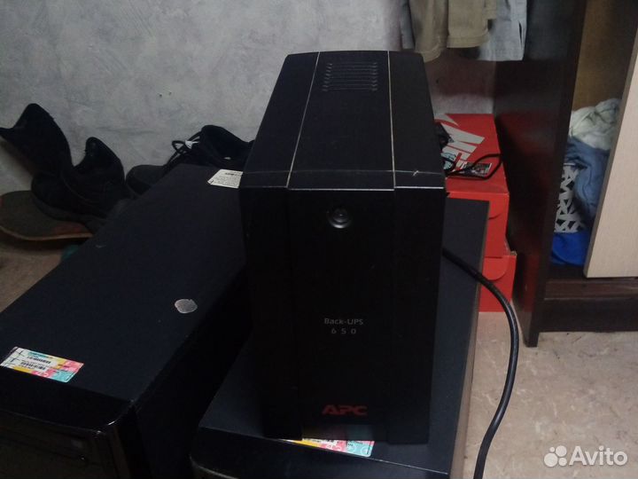 Ибп apc black-UPS 650 ci-rs