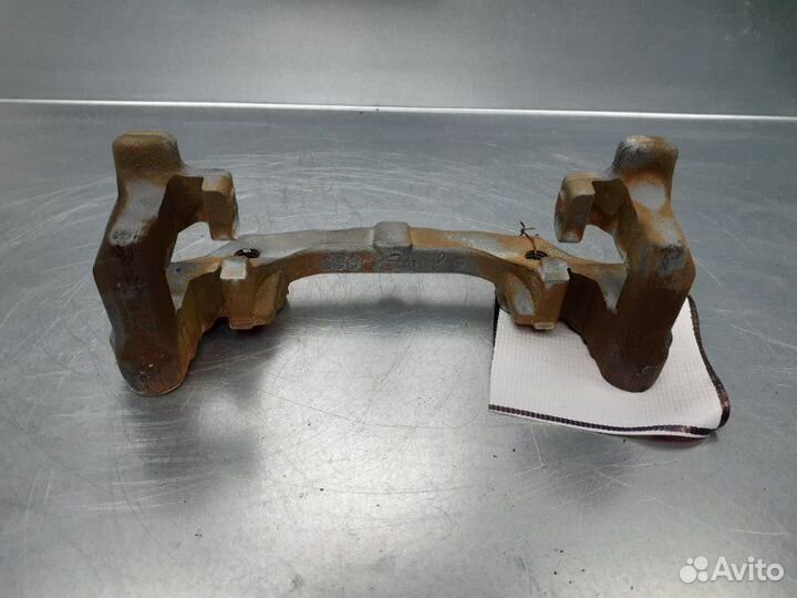 Скоба суппорта заднего Ford Focus 2 2005-2008