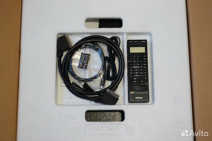 Видеомагнитофон Phillips VR6880 Новый