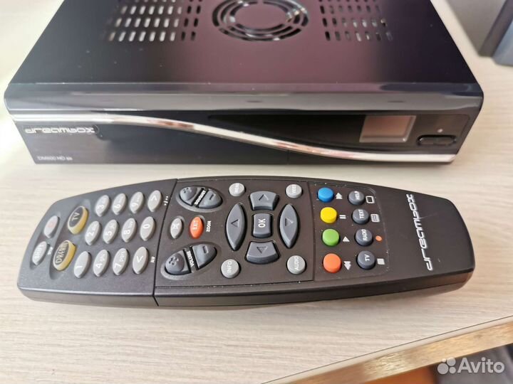 Спутниковый ресивер Dreambox DM800 HD SE оригинал