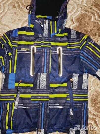 Зимний спортивный костюм для мальчика 140