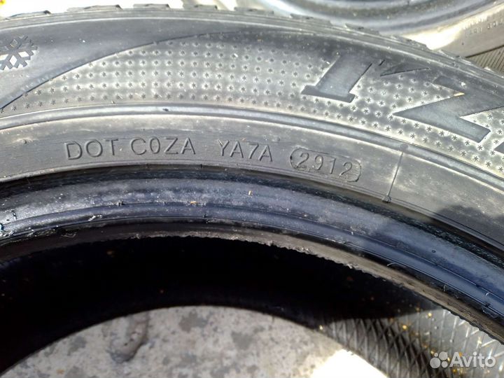 Kumho I'Zen KW23 225/60 R17 99H