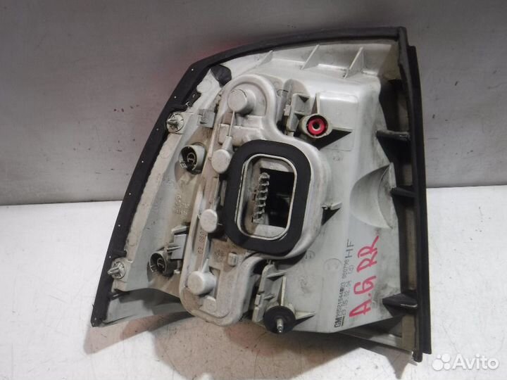 Фонарь задний правый Opel Astra G