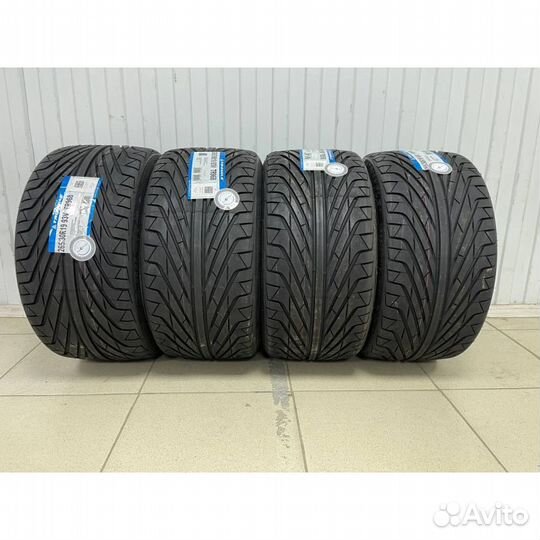 Triangle TR968 245/45 R18