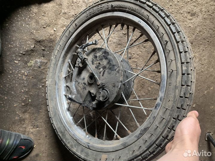 Заднее и переднее иж планета 5