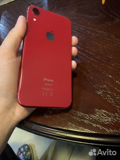 Телефон iPhone xr