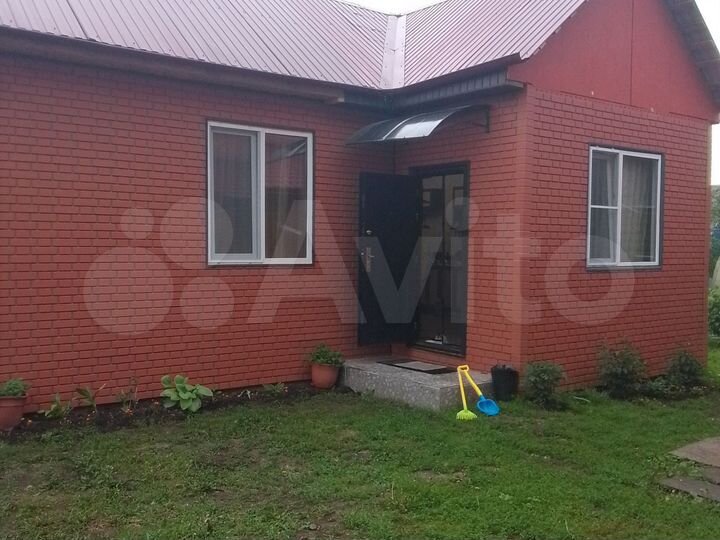 Дом 42 м² на участке 2 сот.