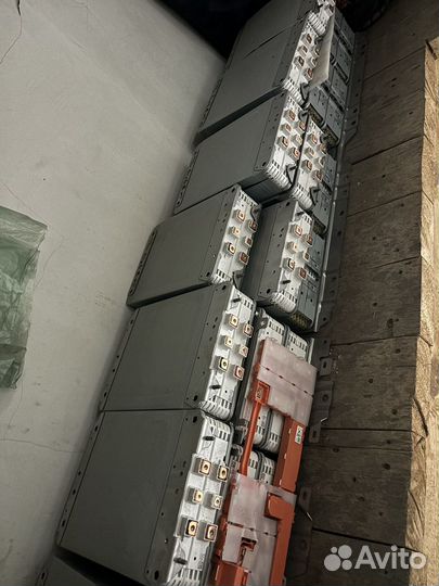 Ячейки nissan leaf ze1