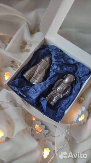 Шоколад, подарки, инструменты