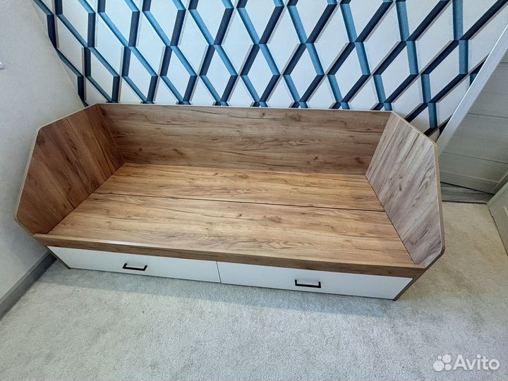 Детская кровать новая