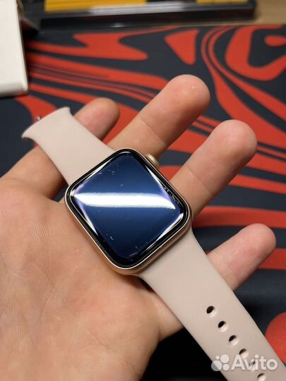 Часы Apple Watch SE 40mm Акб 84%