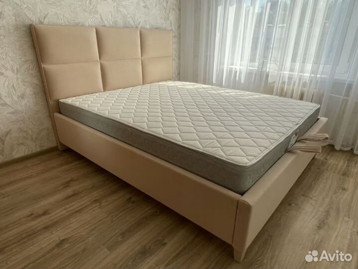 Кровать 200х200