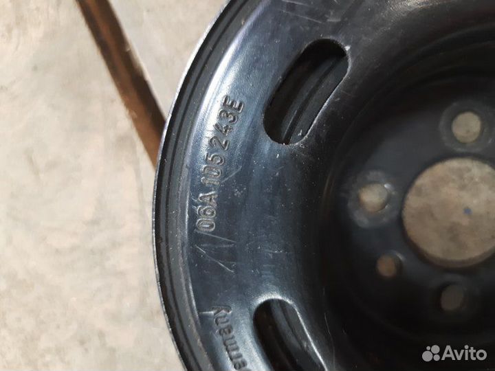 Шкив коленвала Volkswagen Passat B6 BVY 2005-2010