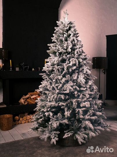 Елка искусственная