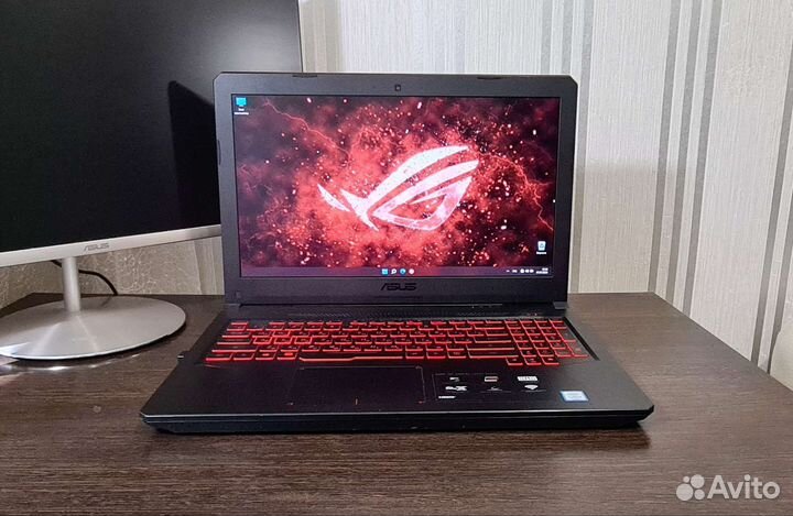 Asus TUF/Core i5/GTX1060/SSD/IPS