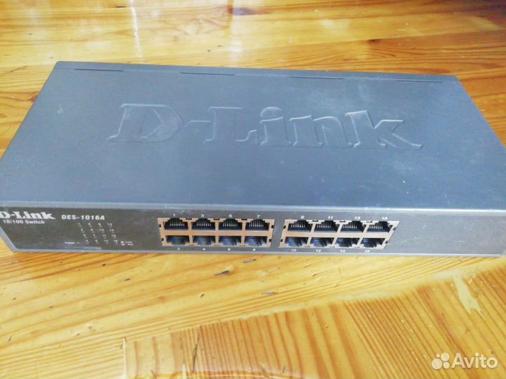 Коммутатор D-link DES-1016D