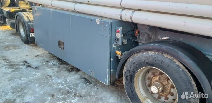 Полуприцеп бензовоз Feldbinder TSA 42-3.6, 2004