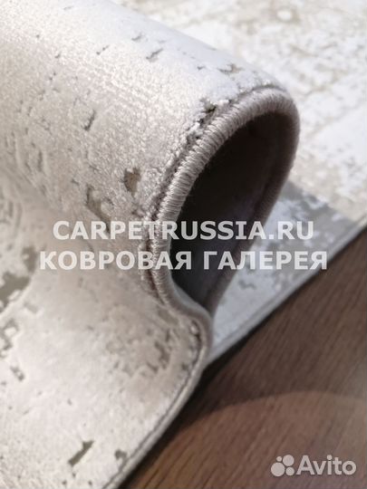 Ковер 2,40х3,40 м., турецкий новый