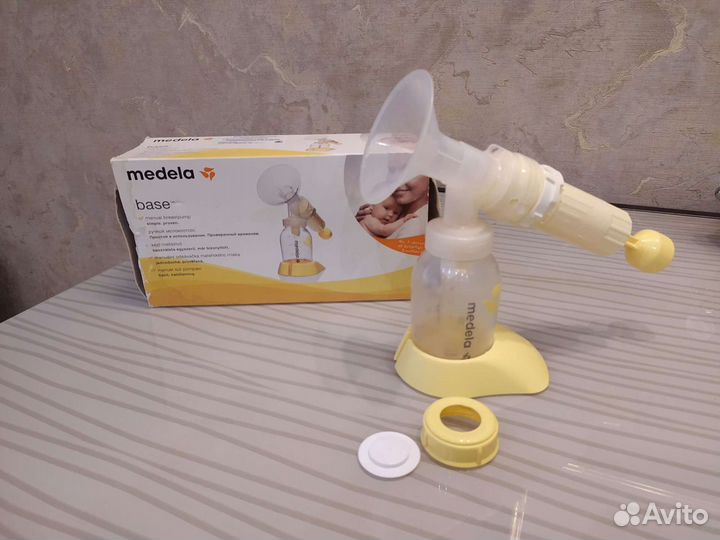Молокоотсос ручной medela