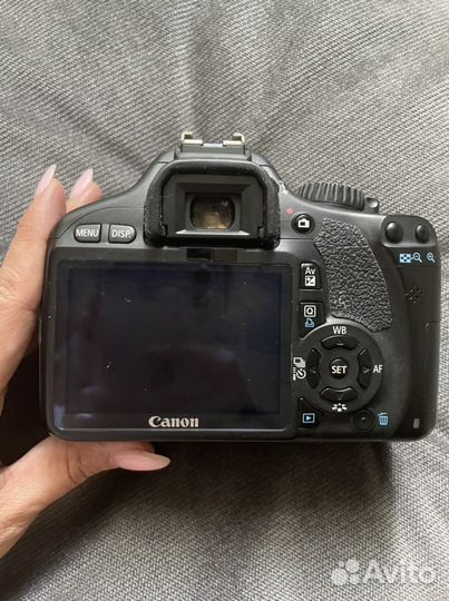 Зеркальный фотоаппарат canon 550d body
