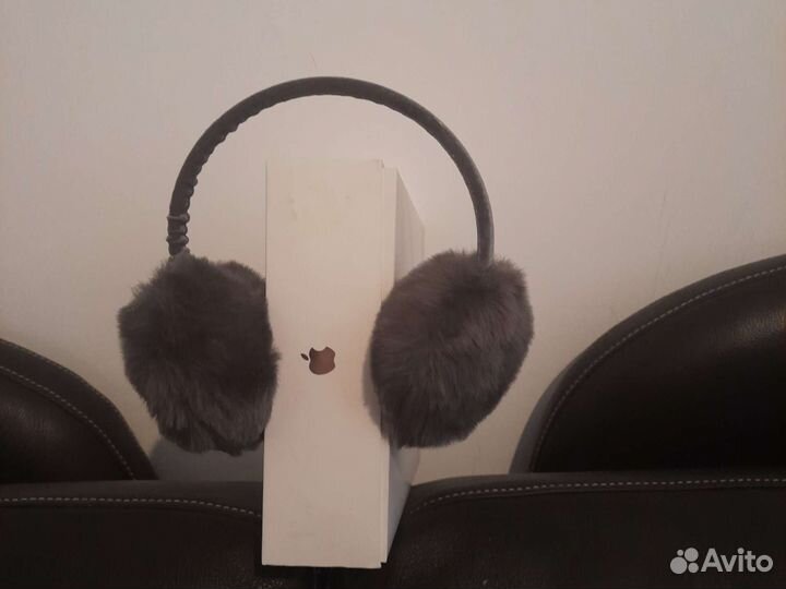 Меховые наушники