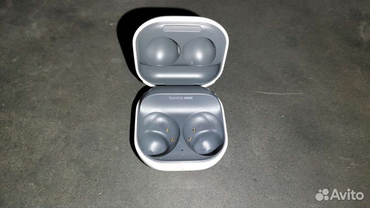 Кейс от galaxy buds 2 (серый)
