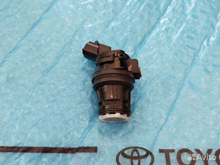 Моторчик омывателя Хайлендер 2 на лобовое Оригинал