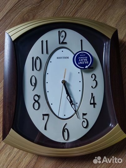 Настенные часы