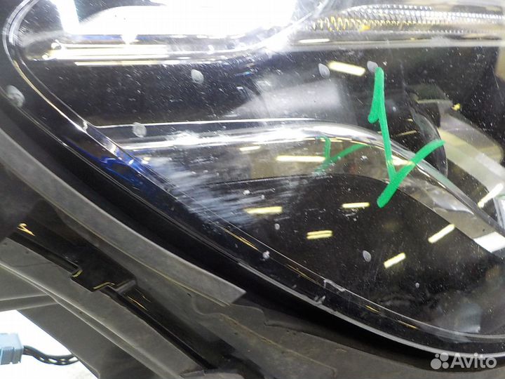 Фара правая Mercedes-Benz GLC