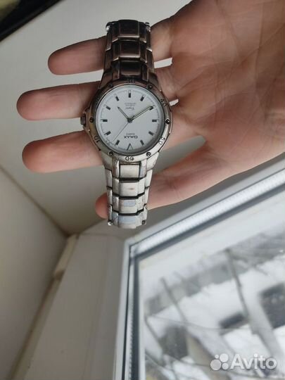 Vintage Omax Quartz Crystal наручные часы