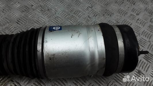 Стойка передняя левая jeep grand cherokee WK2 (MML