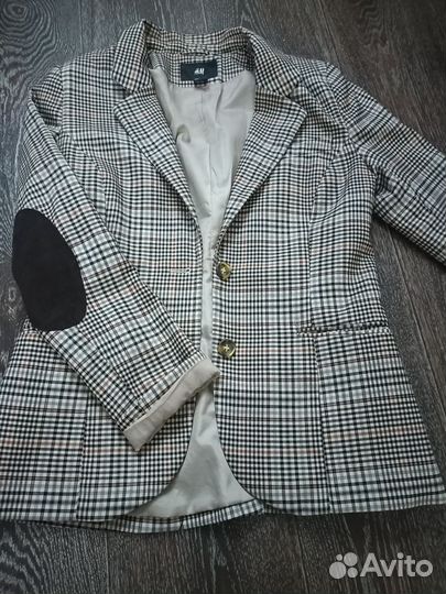 Пиджак женский 44