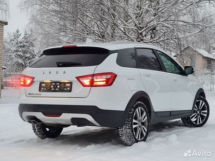 LADA Vesta Cross 1.6 CVT, 2020, 50 000 км