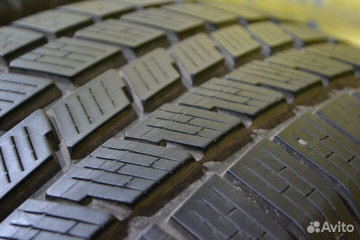 Pirelli Scorpion Ice&Snow 235/60 R17