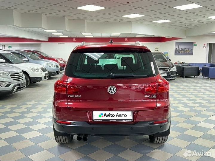 Volkswagen Tiguan 2.0 AT, 2011, 160 531 км