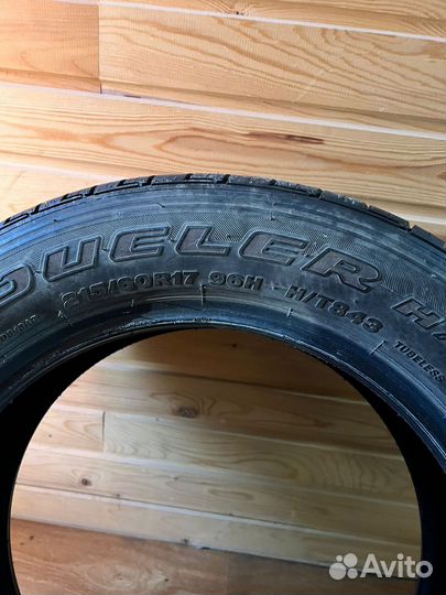 Bridgestone Dueler H/T 215/60 R17