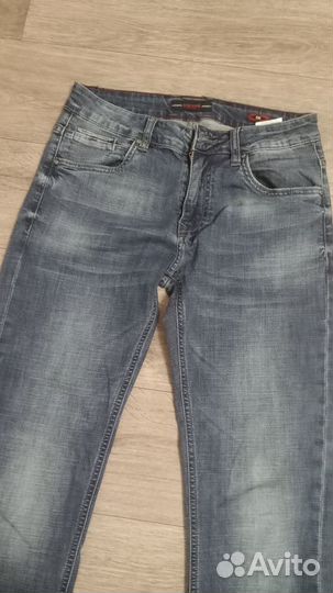 Продам отличные джинсы на подростка - размер 29
