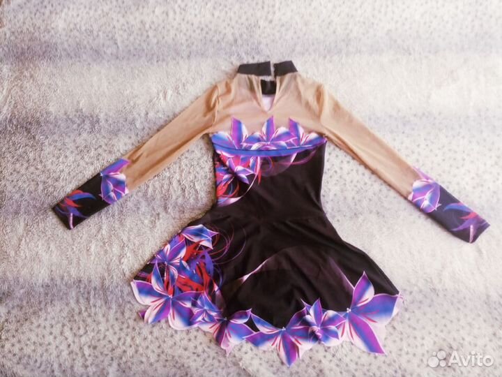 Платье для фигурного катания