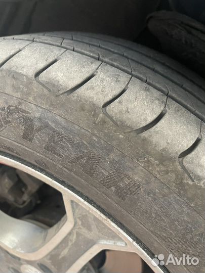Goodyear EfficientGrip 205/55 R16 94W