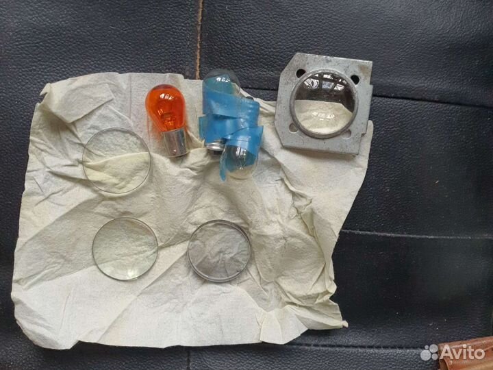 Диафильмы,детадь и лампы д/диапроектор