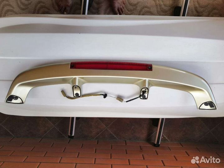 Спойлер Toyota town ace